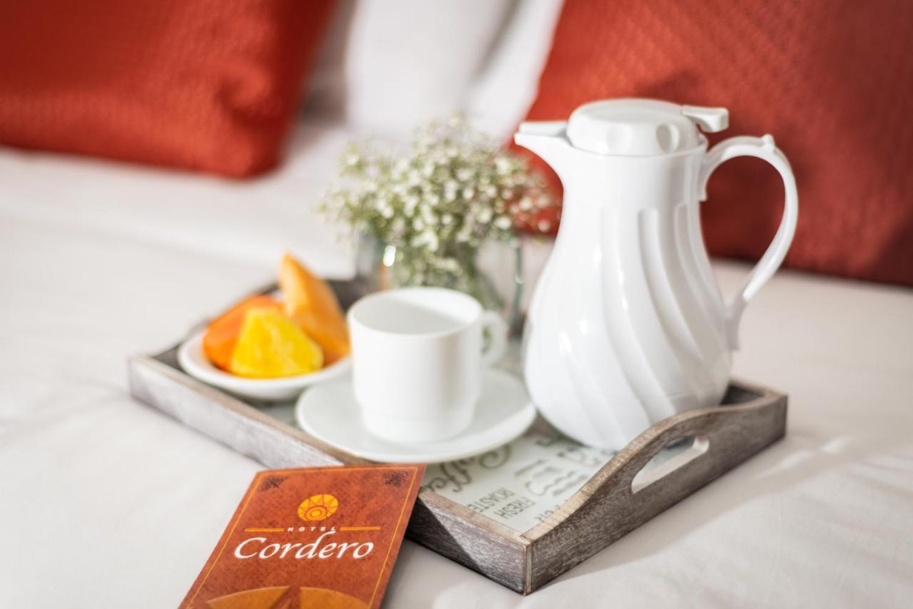 Hotel Cordero Cuenca Bagian luar foto