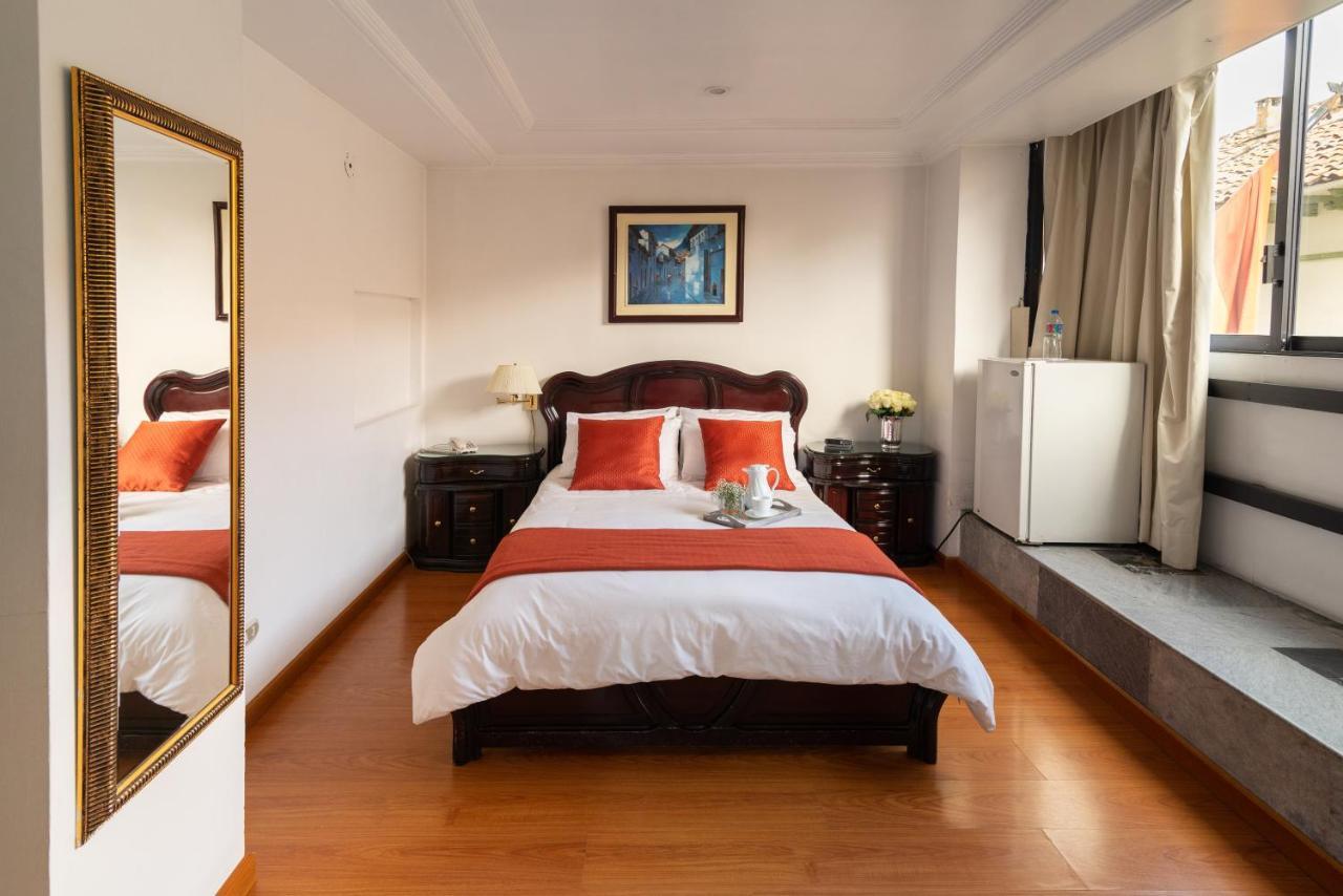 Hotel Cordero Cuenca Bagian luar foto