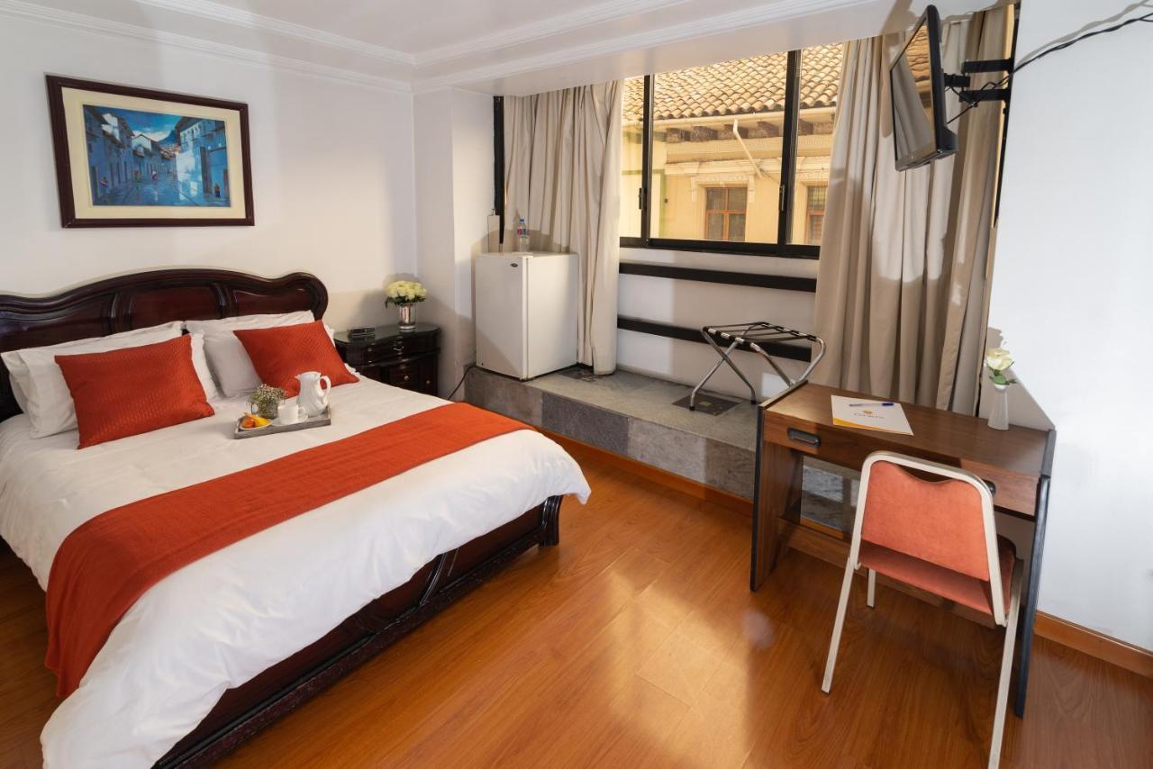 Hotel Cordero Cuenca Bagian luar foto